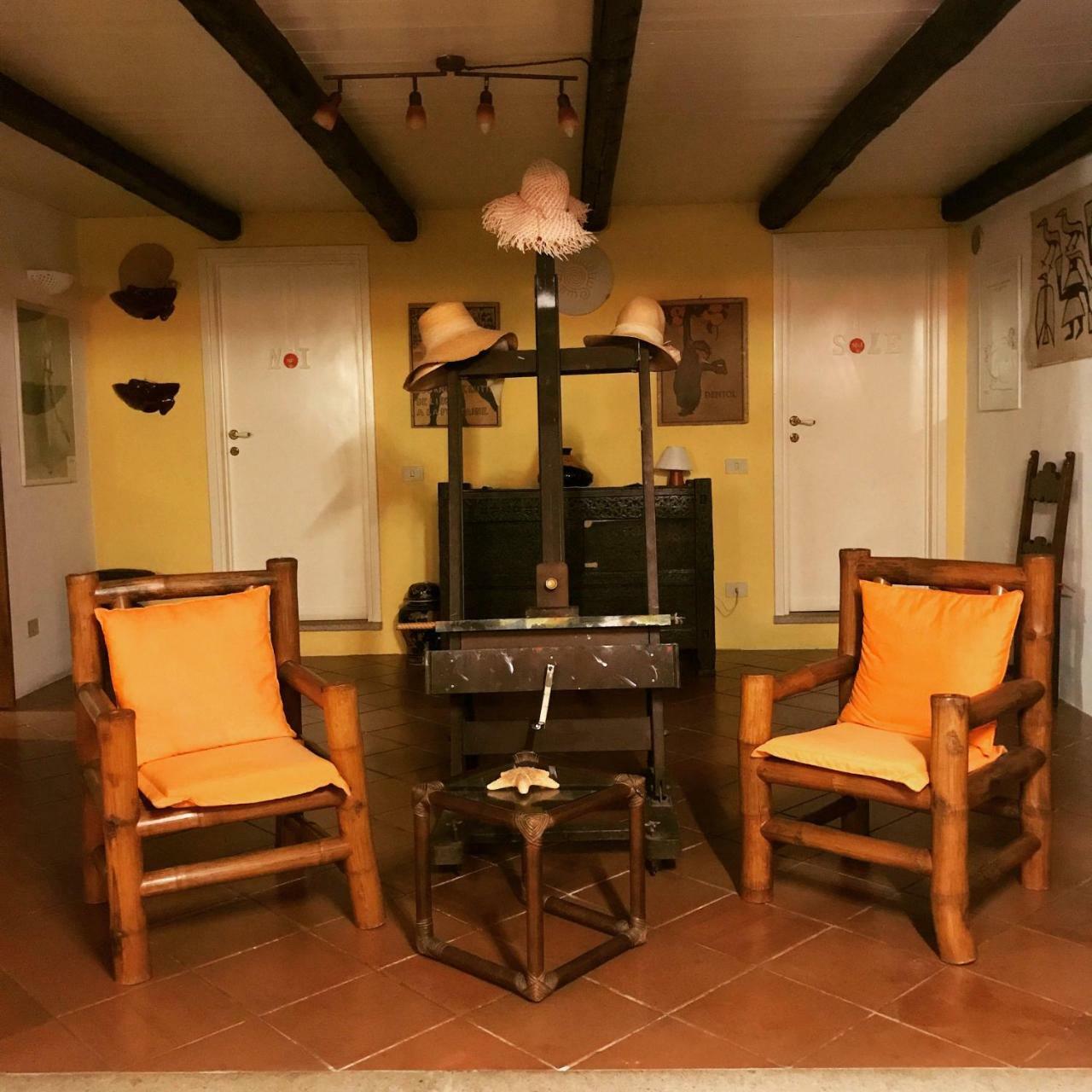 Отель Casa Arancio Ольбия Экстерьер фото